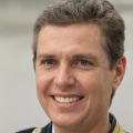 Foto de Ewerton Souza, Instrutor de cursos profissionalizantes e fundador da Escola Ninja Cursos